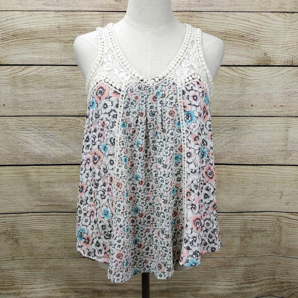 Taylor & Sage Sleeveless Floral Top